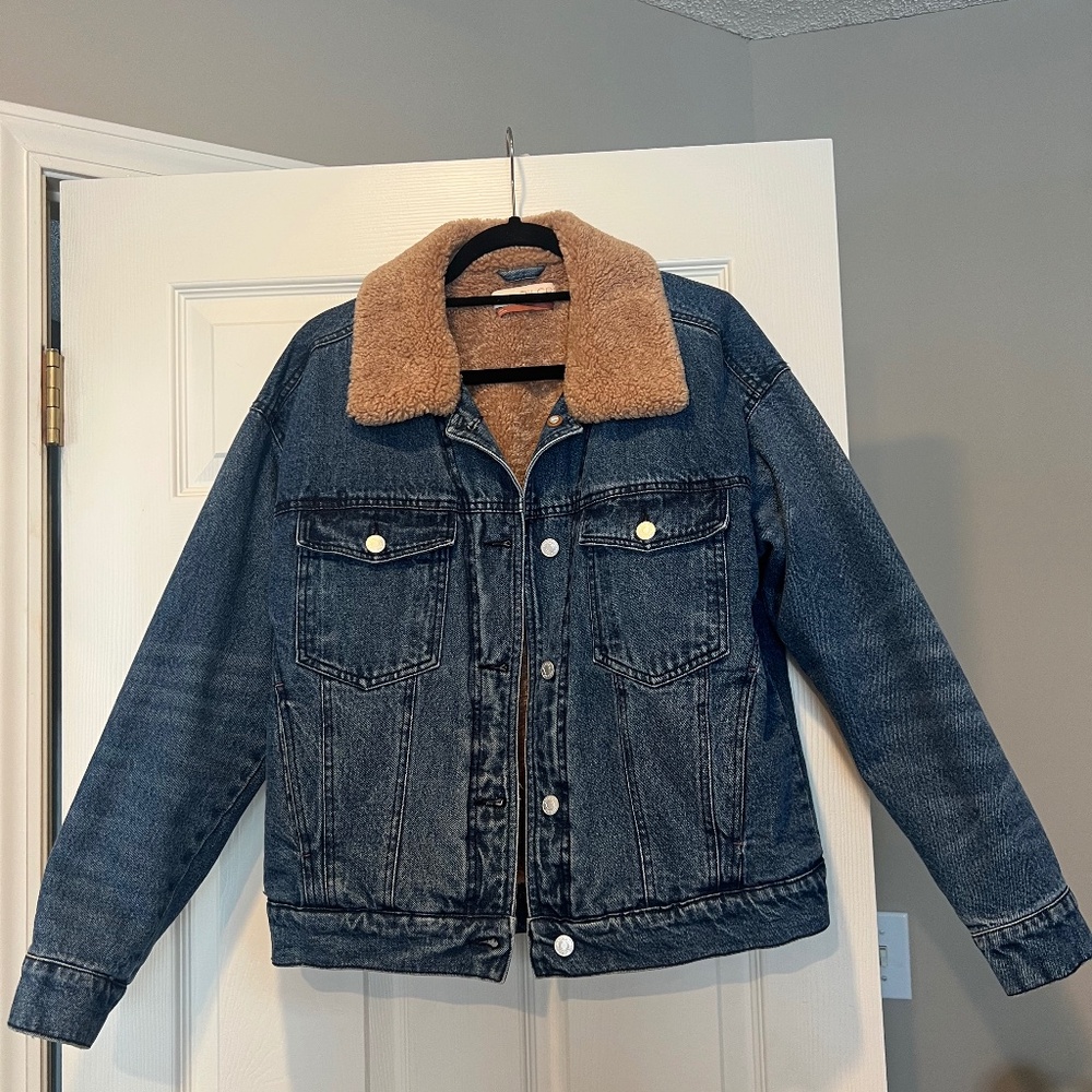 Anthropologie Pilcro Denim Jacket - Sherpa Trimed - size small